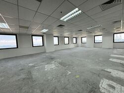 Lippo Centre (D2), Office #558113741